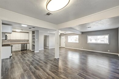 744 Oak Dr, Hurst, TX 76053 - photo 7