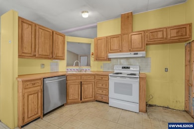 1500 Gabriela Ct NE unit 27, Salem, OR 97301 - photo 6