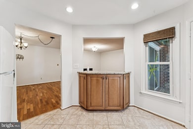 3152B Covewood Ct, West Falls Church, VA 22042 - photo 5