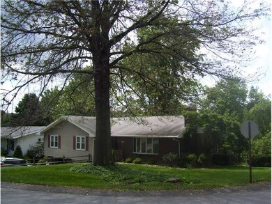 152 Jackson St, Indiana, PA 15701 - photo 2