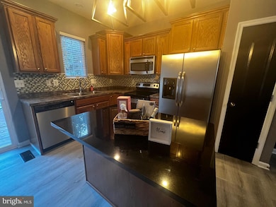 7738 Timbercross Ln, Glen Burnie, MD 21060 - photo 7