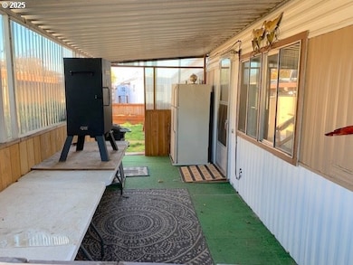 2150 Laura St unit 44, Springfield, OR 97477 - photo 7