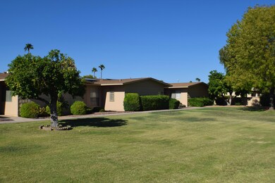 17638 N 102nd Dr, Sun City, AZ 85373 - photo 3