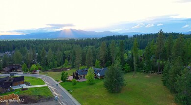 1224EBruinLoop_23940_3