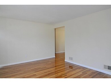 26 Way Ave, Warwick, RI 02888 - photo 5