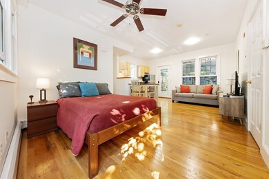 419 Norfolk St unit 1F, Somerville, MA 02143 - photo 3