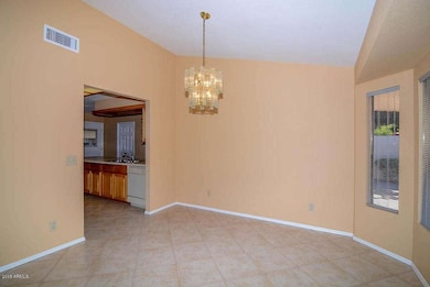 3301 W Campo Bello Dr, Phoenix, AZ 85053 - photo 3