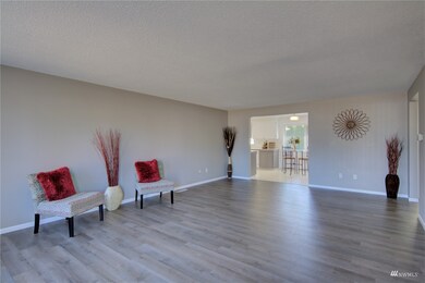 This Unit Lives Large!