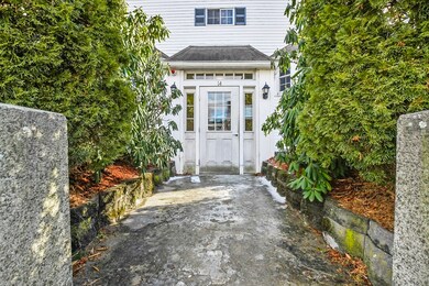 14 W Water St unit 3, Wakefield, MA 01880 - photo 2
