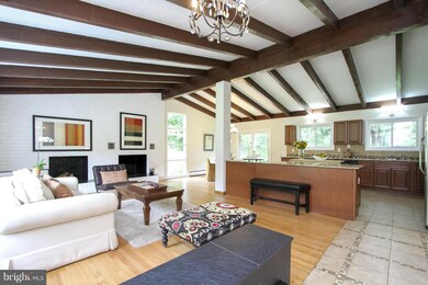 8117 Mcdonogh Rd, Pikesville, MD 21208 - photo 3