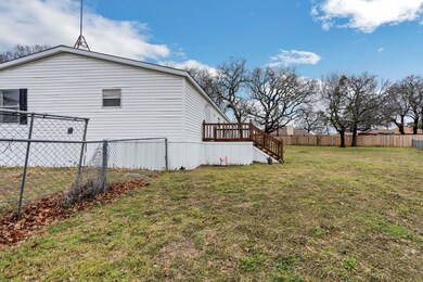 101 Fair Haven Ln, Springtown, TX 76082 - photo 4