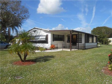 930 Balsam St, Sebastian, FL 32976 - photo 4