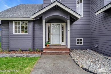 007-6840queensviewcir_ZHM_007