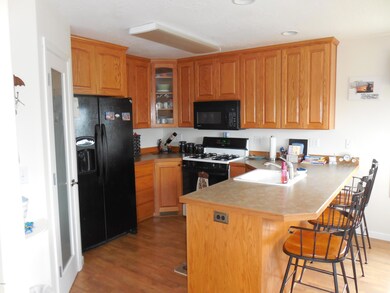 1554 SE Port Dr, Lincoln City, OR 97367 - photo 4