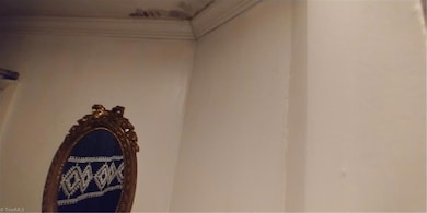 511 East St, Reidsville, NC 27320 - photo 6