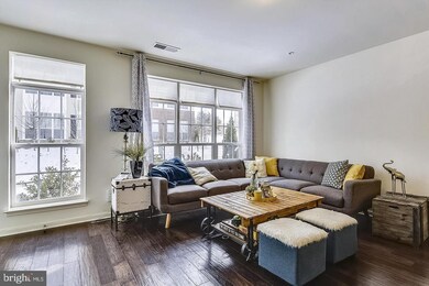 16890 Porters Inn Dr, Dumfries, VA 22026 - photo 3