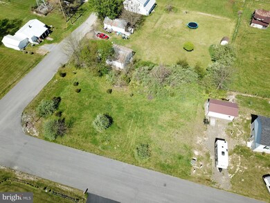 1-2 Sassafras Ln, Wardensville, WV 26851 - photo 3