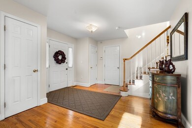 29 Ocean St, Nahant, MA 01908 - photo 5