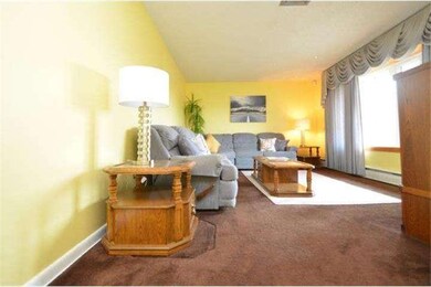 1021 N Jasper St, Allentown, PA 18109 - photo 3