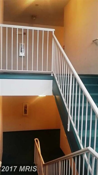 7113 Sandown Cir unit 302, Windsor Mill, MD 21244 - photo 4