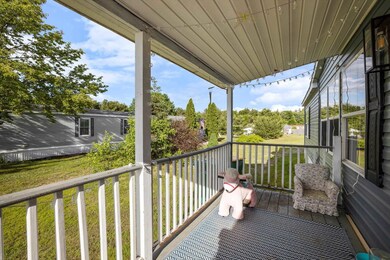 51 Day Lilly Ln, Rochester, NH 03868 - photo 5