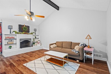 2816 Autumn Dr, Hurst, TX 76054 - photo 4