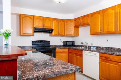 29 Windersal Ln, Parkville, MD 21234 - photo 6