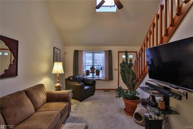 2755 Tamlynn Ln, Easton, PA 18045 - photo 3