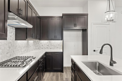 1511 Trailblazer  Kitchen 4