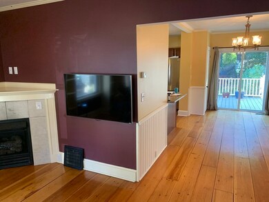 11 Dalton St, Newburyport, MA 01950 - photo 6