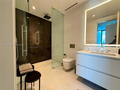 Aston Martin Residences unit 3308W, Miami, FL 33131 - photo 5