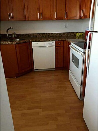 Byron Gardens Condominium unit 305, Miami Beach, FL 33141 - photo 6