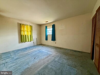 1 Warren Lodge Ct unit 2D, Cockeysville, MD 21030 - photo 6