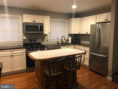 28 Andy Snyder Rd, Woodbury, NJ 08096 - photo 2