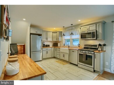 2308 Lasalle Dr, Reading, PA 19609 - photo 6