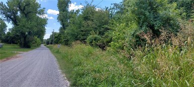 Access off of Travis Rd (CR 2941)