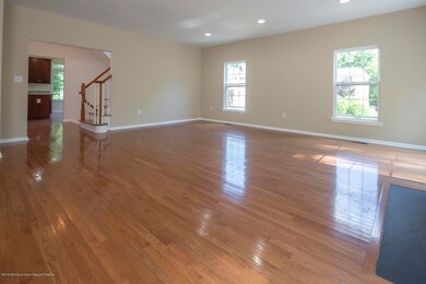 07_Living Room-7