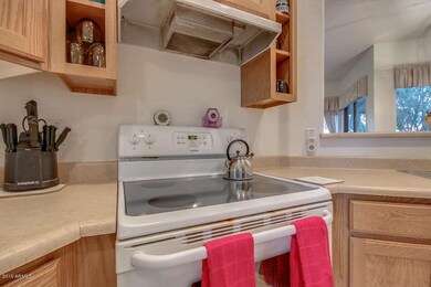 955 S Newport St, Chandler, AZ 85225 - photo 6