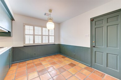 12514 Woodthorpe Ln, Houston, TX 77024 - photo 4