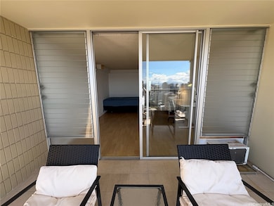 445 Seaside Ave unit 4104, Honolulu, HI 96815 - photo 2