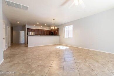 2313 E Skipping Rock Way, Tucson, AZ 85737 - photo 4