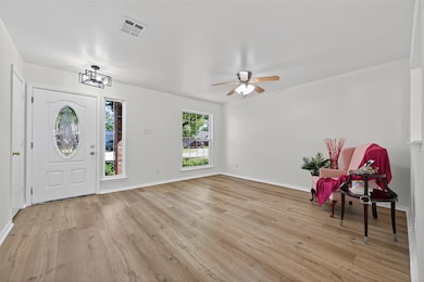 7203 Greenwood Point Dr, Cypress, TX 77433 - photo 6