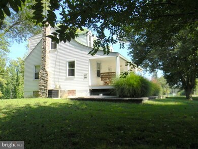 576 Marlboro Rd, Lothian, MD 20711 - photo 4