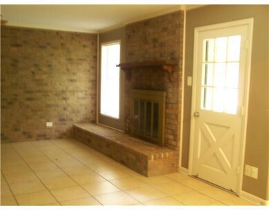 114 Wildwood Dr, Pineville, LA 71360 - photo 5