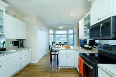 Kitchen and breakfast nook