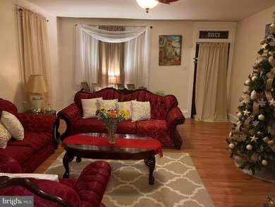 1306 N 13th St, Reading, PA 19604 - photo 3