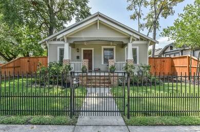 802 Omar St, Houston, TX 77009 - photo 4