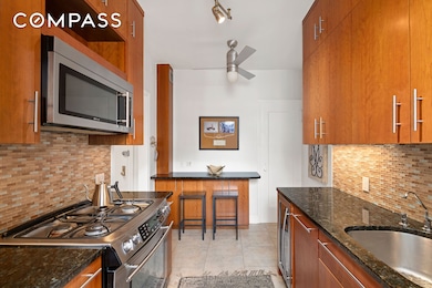 222 E 82nd St unit 5E, New York, NY 10028 - photo 4