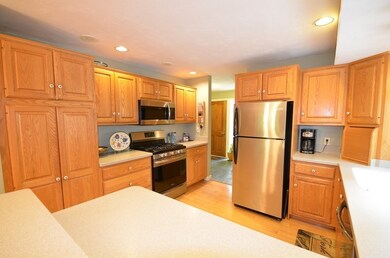 416 Maple St, Franklin, MA 02038 - photo 3