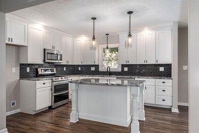 213 Highland Rd, Lansing, KS 66043 - photo 3